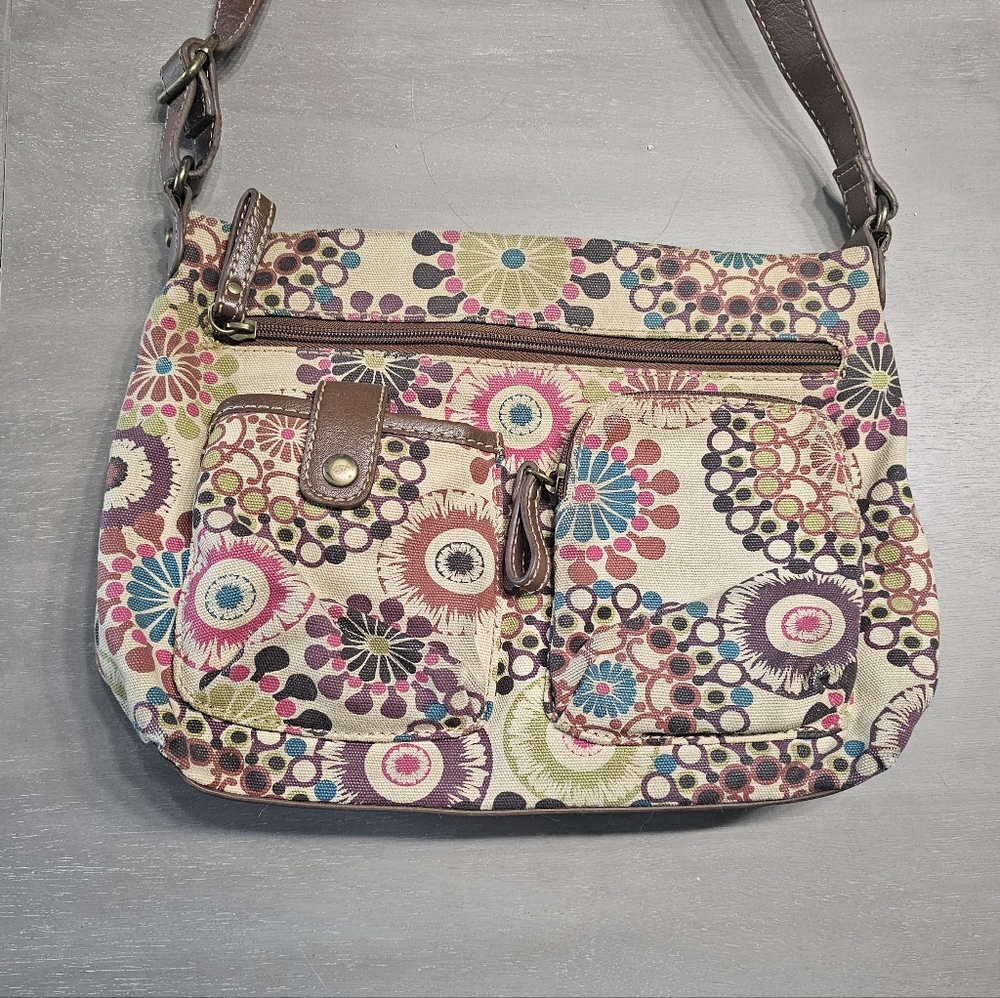 Vintage Relic Paisley Print Crossbody Travel Bag Purse